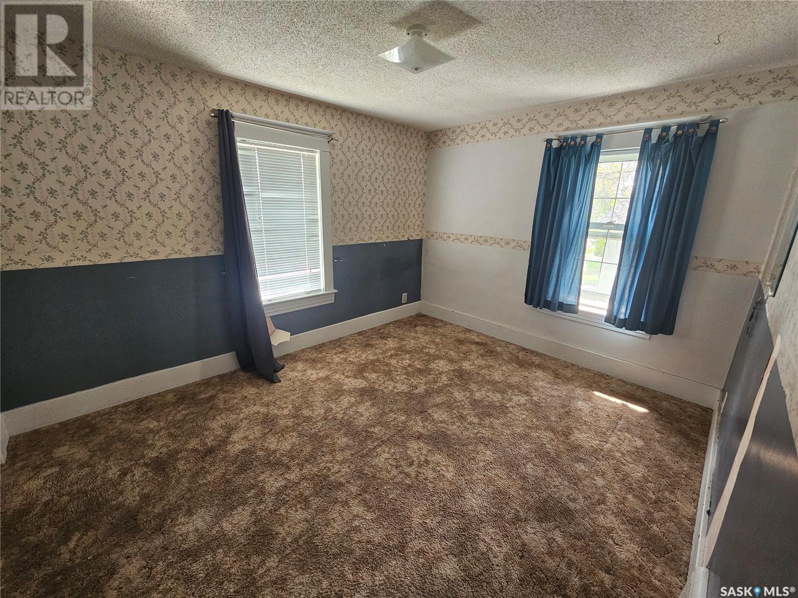 216 Mckenzie Street S, Outlook, Saskatchewan  S0L 2N0 - Photo 14 - SK006034