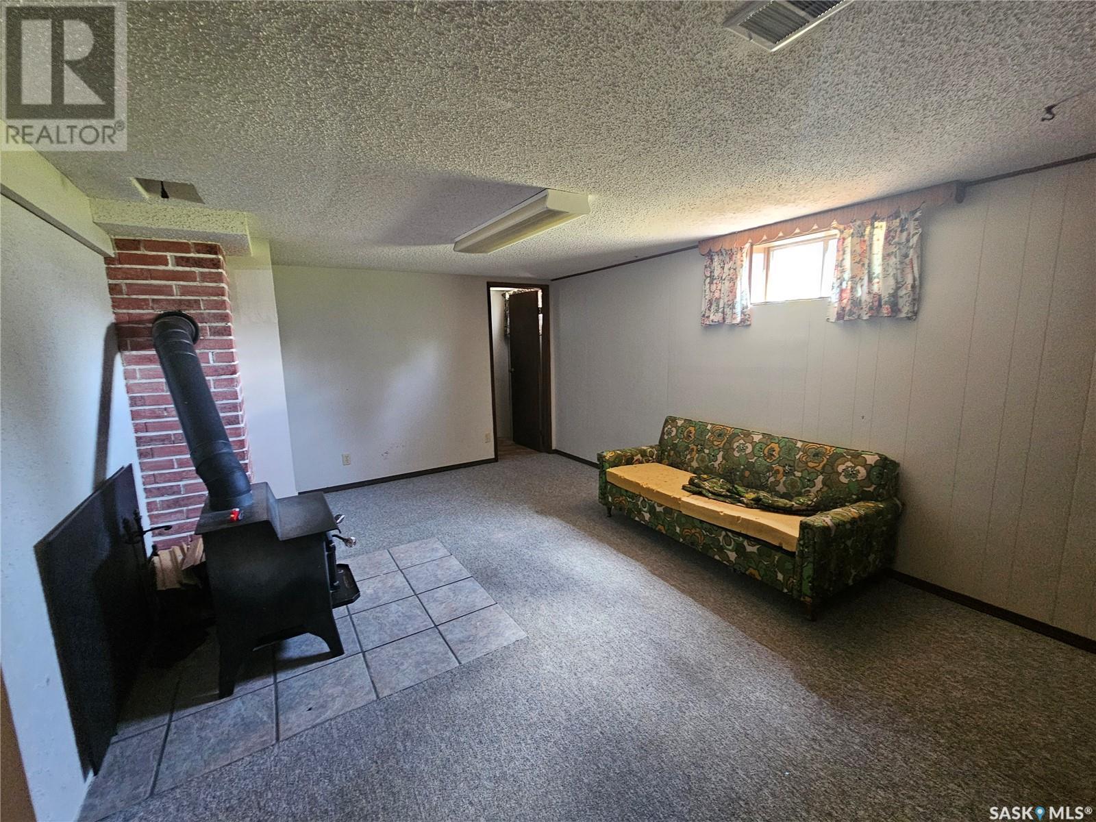 216 Mckenzie Street S, Outlook, Saskatchewan  S0L 2N0 - Photo 16 - SK006034