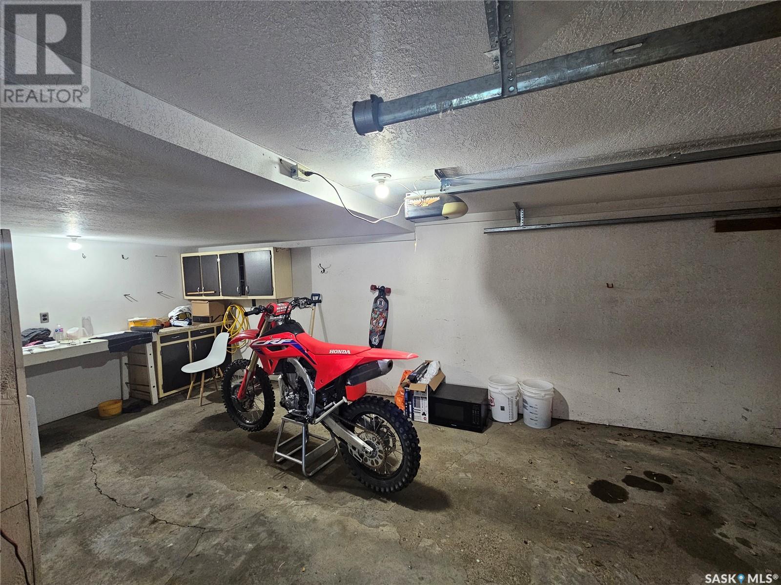 216 Mckenzie Street S, Outlook, Saskatchewan  S0L 2N0 - Photo 21 - SK006034