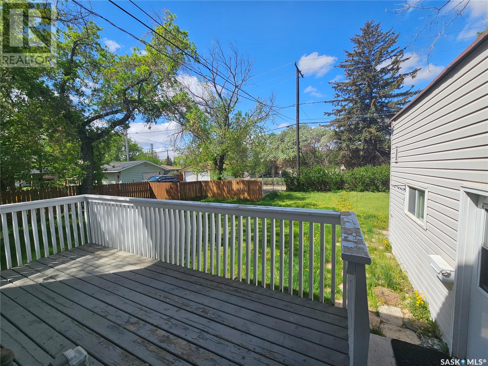 216 Mckenzie Street S, Outlook, Saskatchewan  S0L 2N0 - Photo 22 - SK006034
