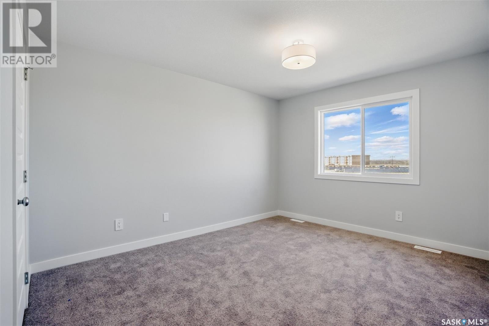 242 Antonini Court, Saskatoon, Saskatchewan  S0K 1V0 - Photo 12 - SK006031