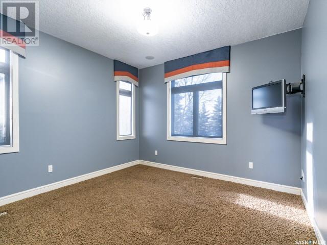 112 4 Highway S, Rosetown, Saskatchewan  S0L 2V0 - Photo 38 - SK005641