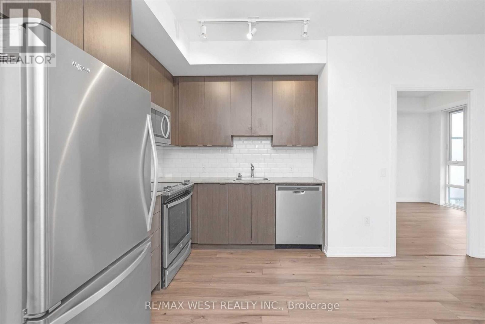 1768 - 60 Ann O'reilly Road, Toronto, Ontario  M2J 0C8 - Photo 11 - C12150739