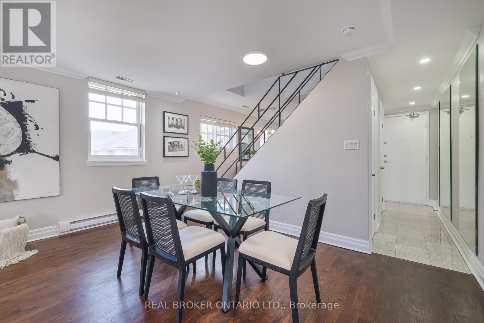 203 - 195 Poplar Plains Road, Toronto, Ontario  M4V 2N3 - Photo 14 - C12150757