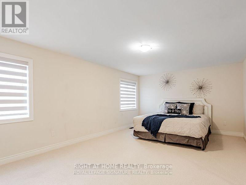 6 William Luck Avenue, East Gwillimbury, Ontario  L0G 1R0 - Photo 21 - N12114412
