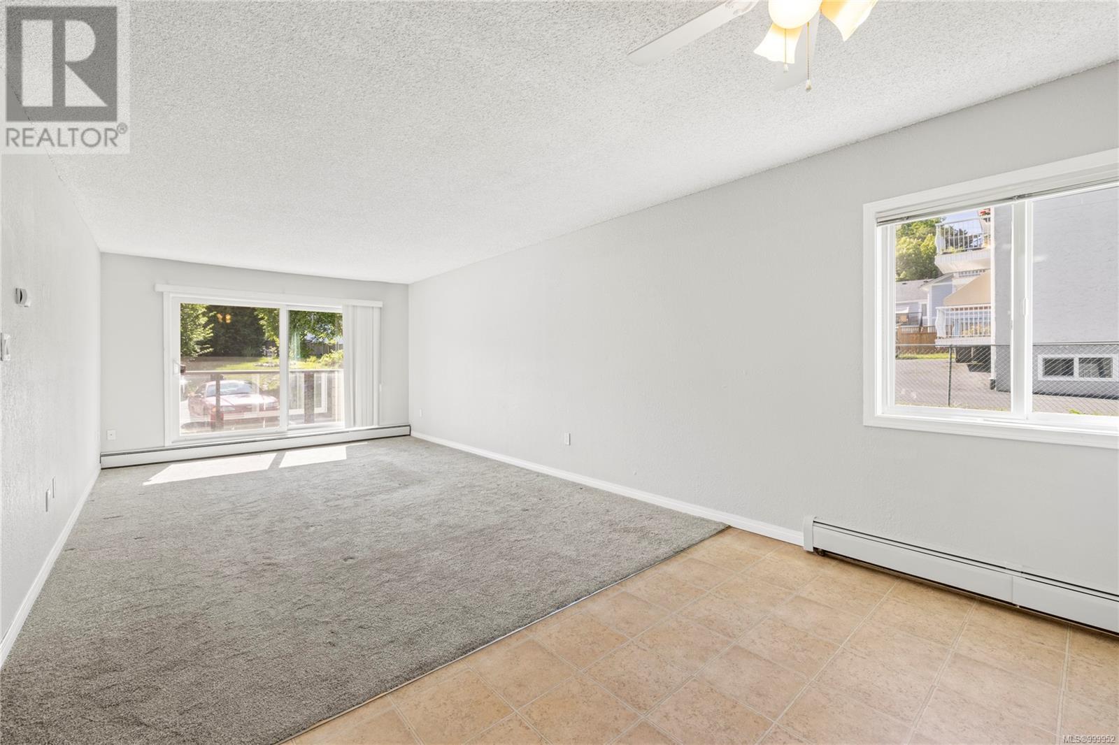 Property at 202 218 Bayview Ave image 3