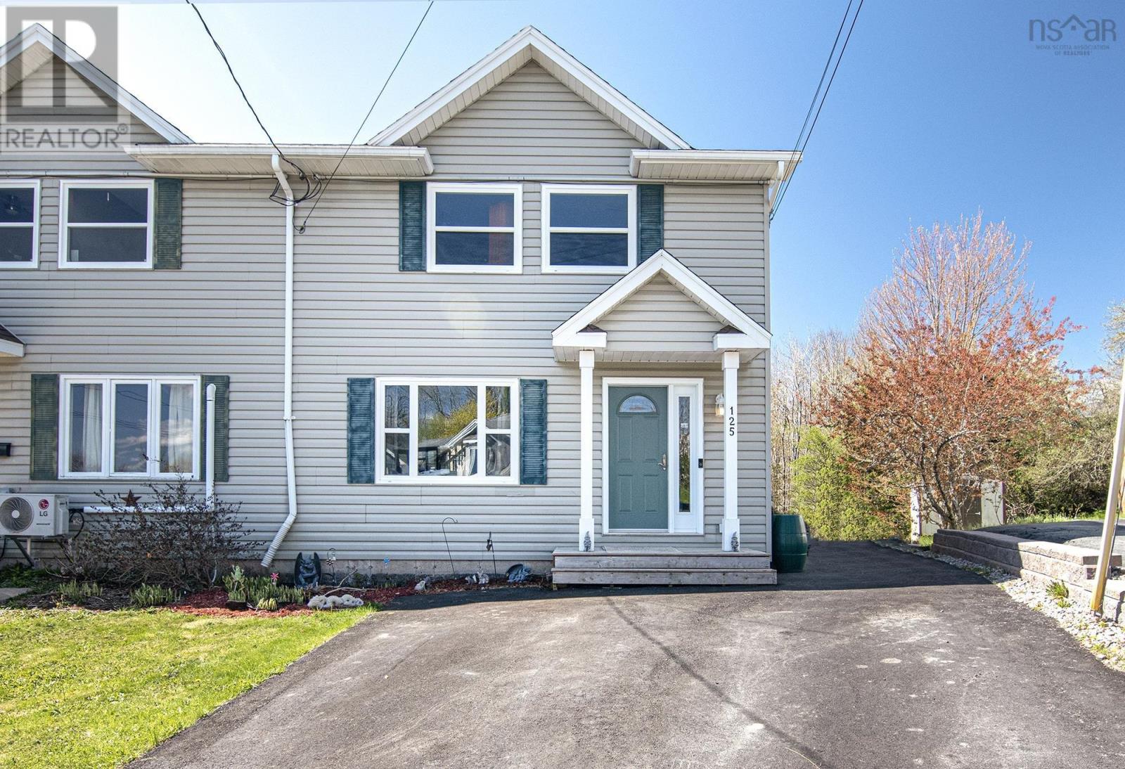 125 Lumberman Drive, Middle Sackville, Nova Scotia  B4E 2W1 - Photo 1 - 202511027