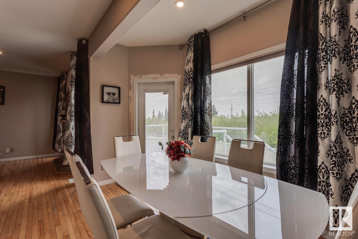 731 Lauber Cr Nw, Edmonton, Alberta  T6R 3J8 - Photo 15 - E4436601
