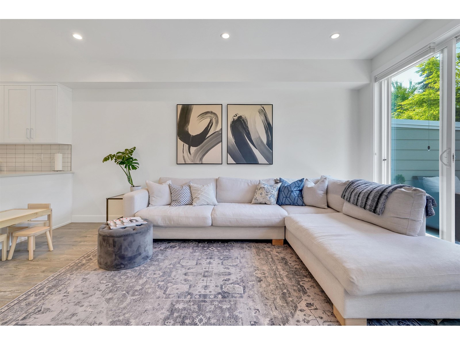 56 15588 32 Avenue, Surrey, British Columbia  V3Z 0G3 - Photo 4 - R3003222