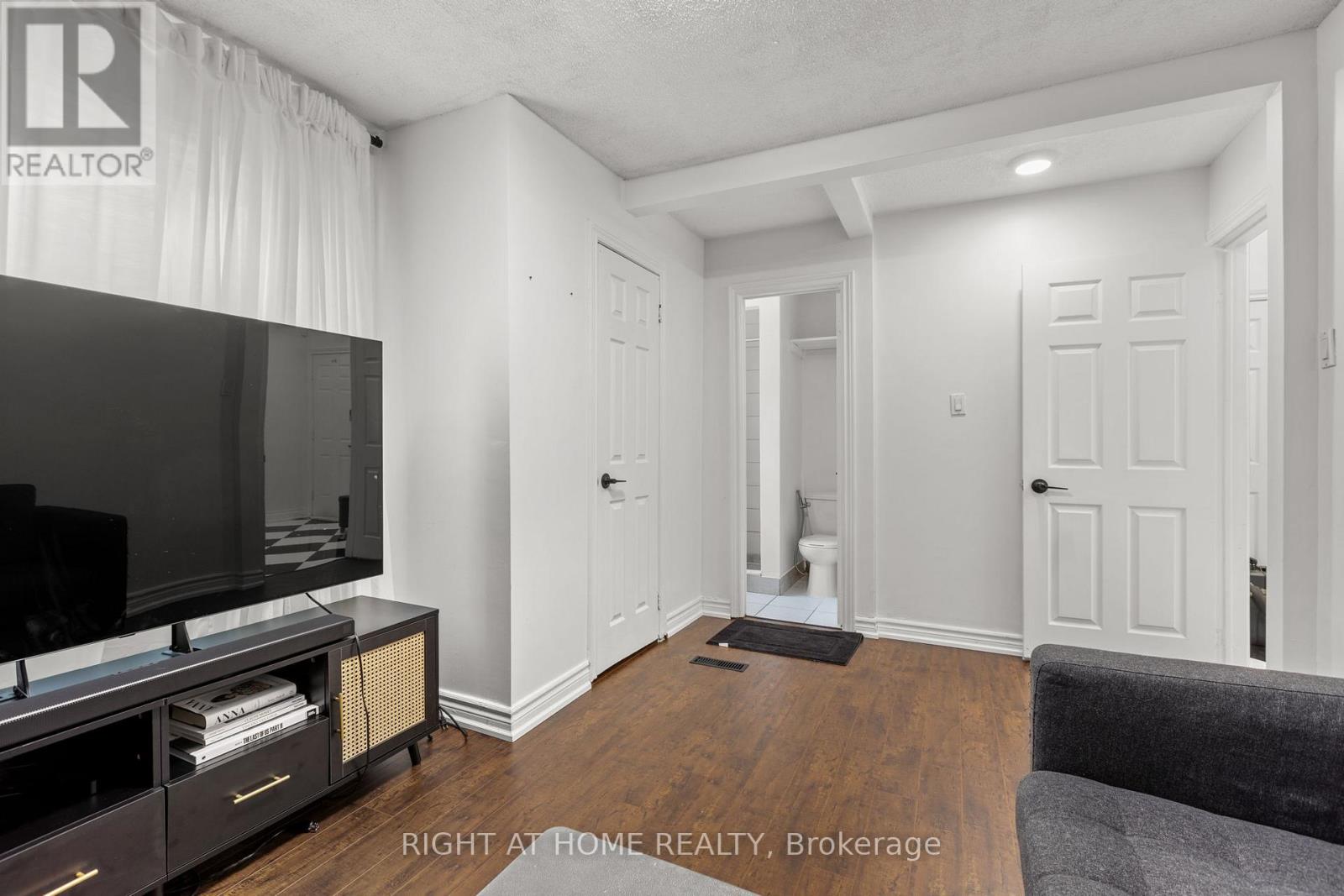 4 Deena Place, Markham, Ontario  L3S 3C6 - Photo 15 - N12150782