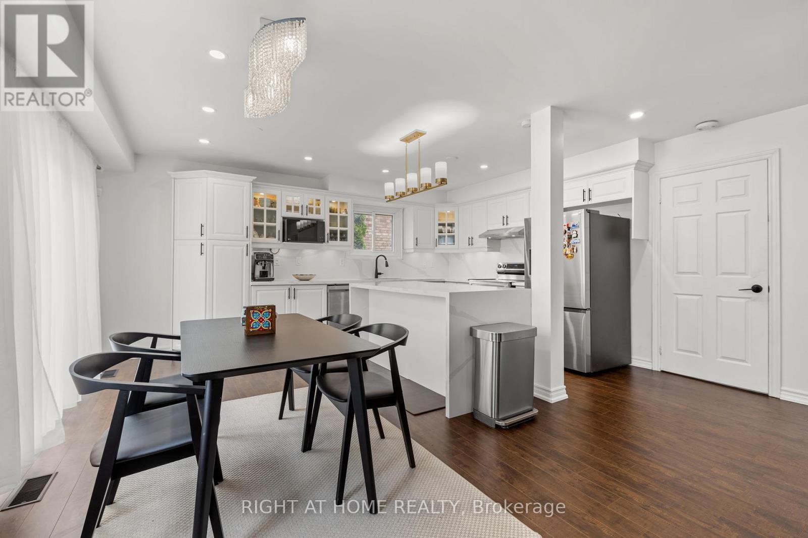 4 Deena Place, Markham, Ontario  L3S 3C6 - Photo 24 - N12150782