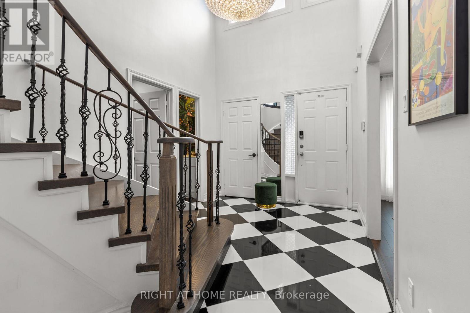 4 Deena Place, Markham, Ontario  L3S 3C6 - Photo 3 - N12150782
