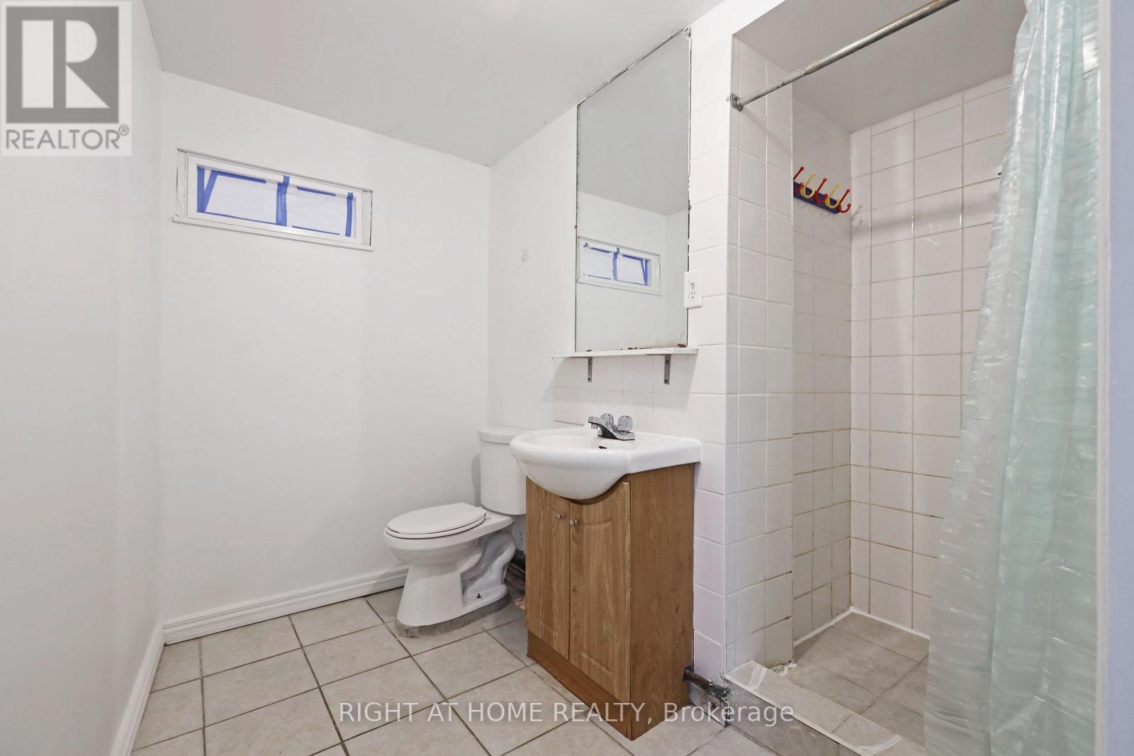4 Deena Place, Markham, Ontario  L3S 3C6 - Photo 44 - N12150782