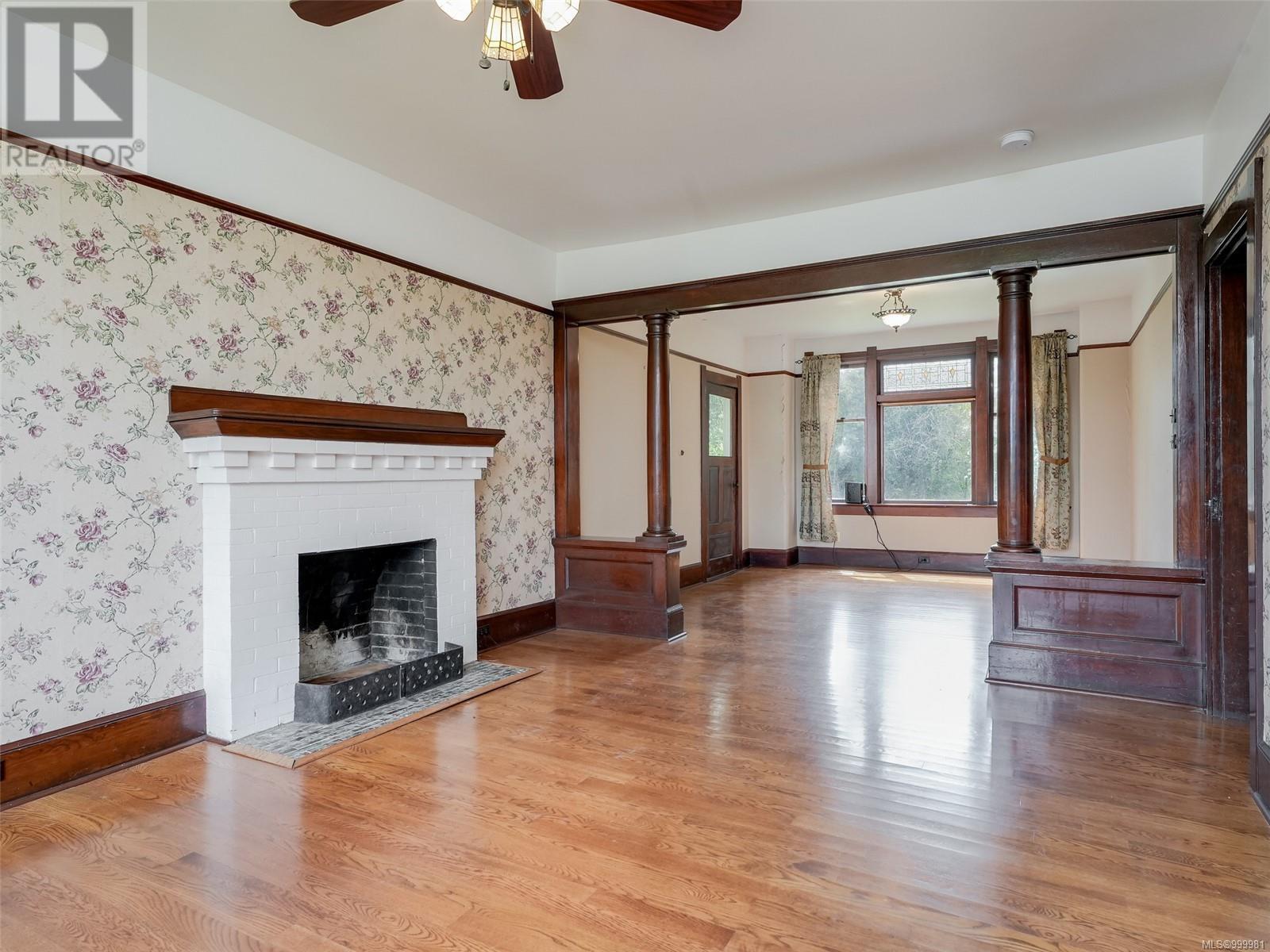 Property at 4512 Wilkinson Rd image 5