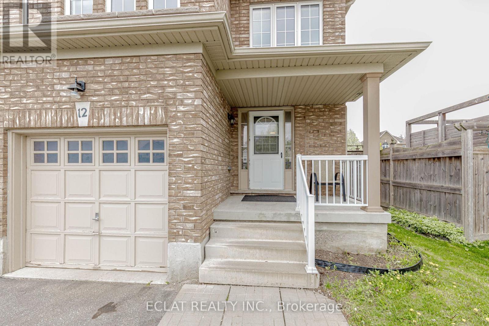 12 LANCASTER COURT, Barrie, Ontario