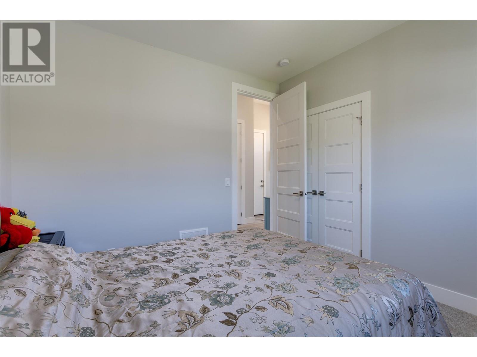 Property at 677 Acadia Street image 3