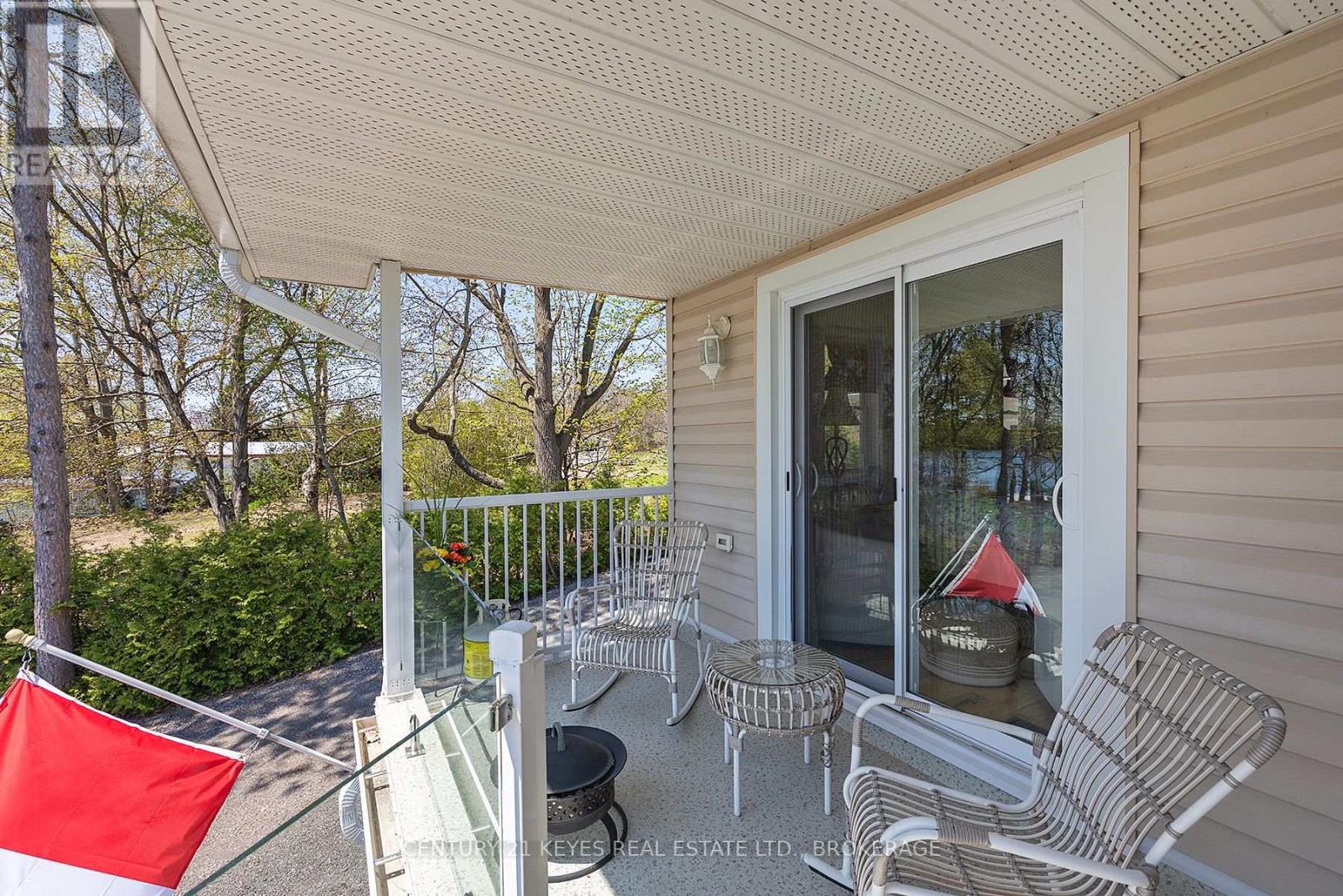 130 Ivy Lea Road, Front Of Leeds & Seeleys Bay, Ontario  K0E 1L0 - Photo 12 - X12150821