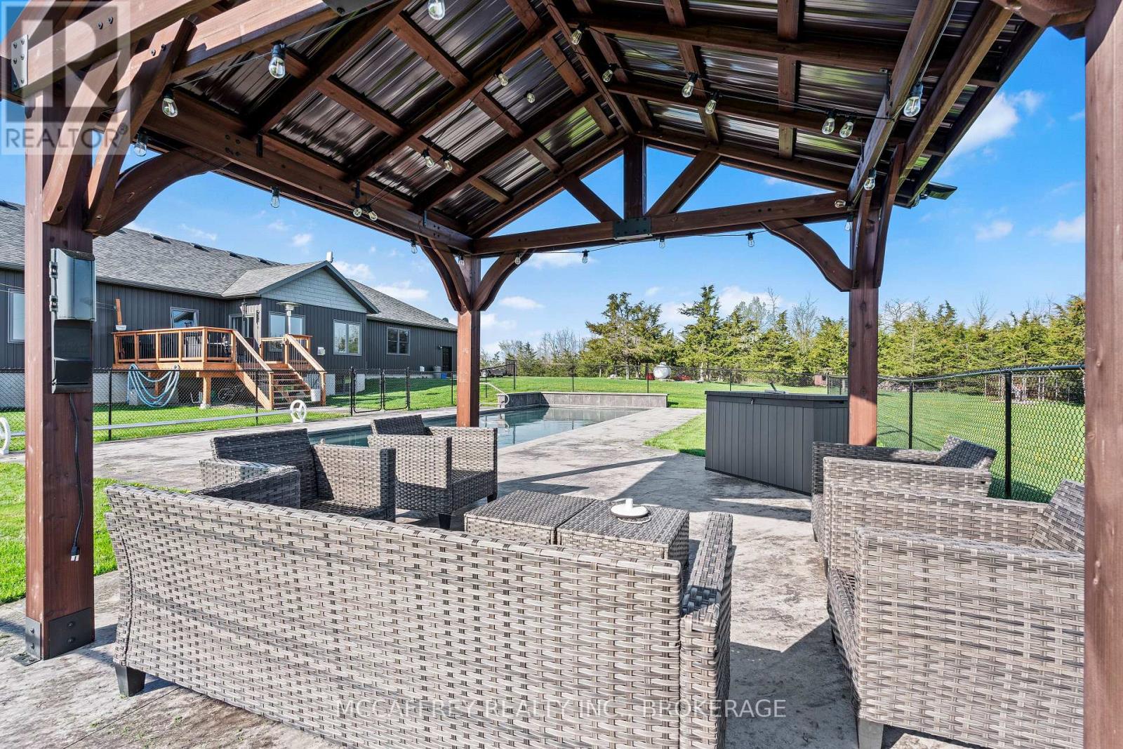 573 Glennelm Road, Greater Napanee, Ontario  K0K 2W0 - Photo 36 - X12150939