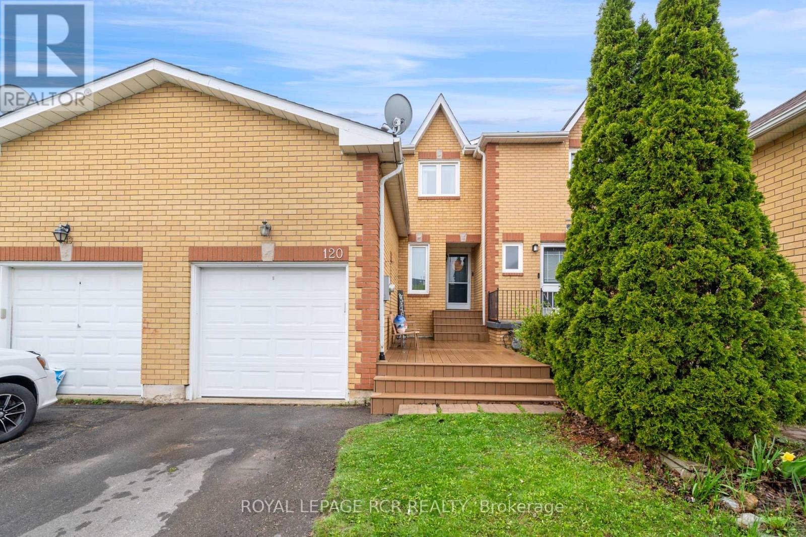 120 Howard Crescent, Orangeville, Ontario  L9W 4W2 - Photo 2 - W12150702