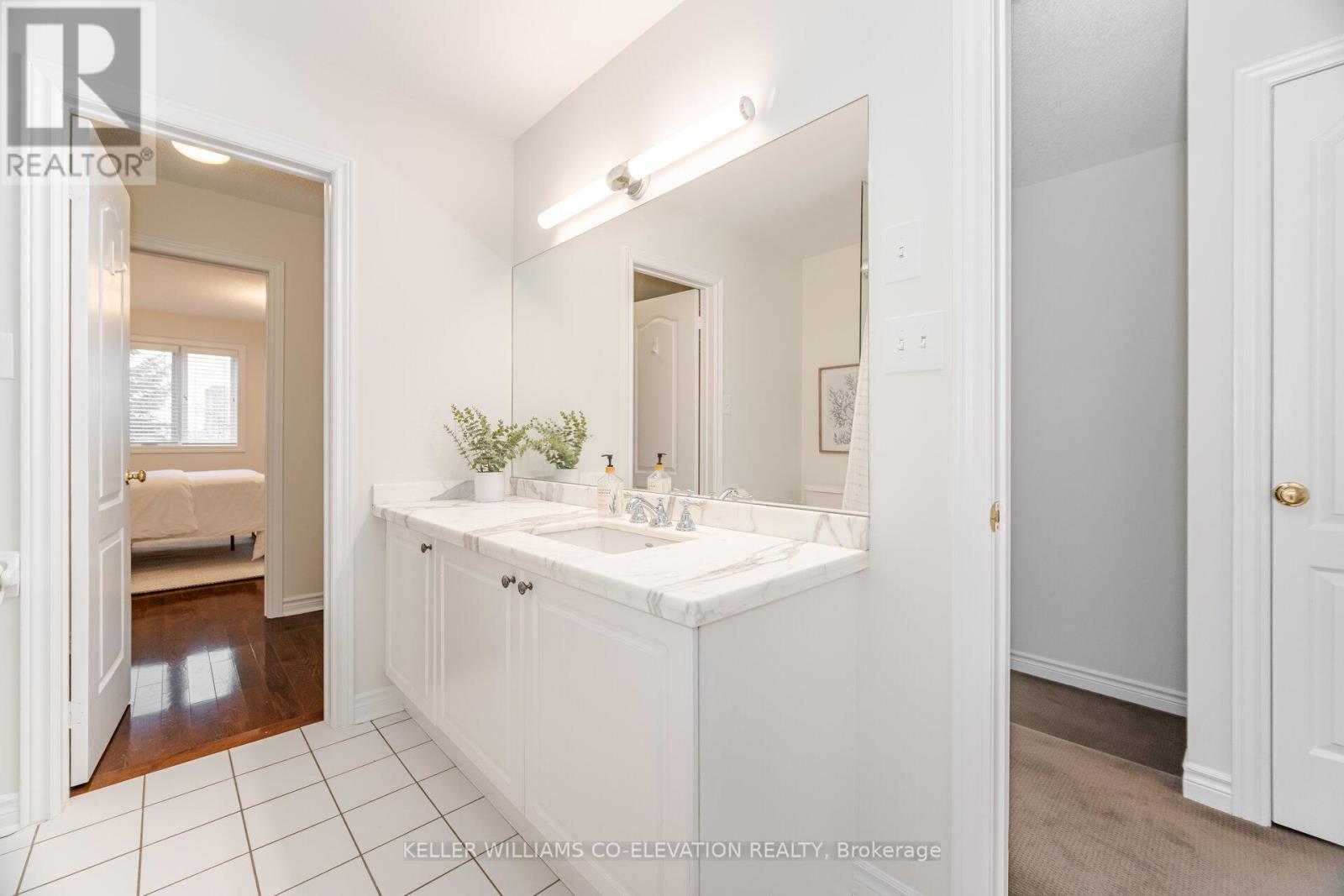 6 - 195 Grand Avenue, Toronto, Ontario  M8Y 3Y3 - Photo 21 - W12150750