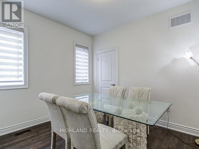 911 7th Street, Mississauga, Ontario  L5E 1P2 - Photo 14 - W12150756
