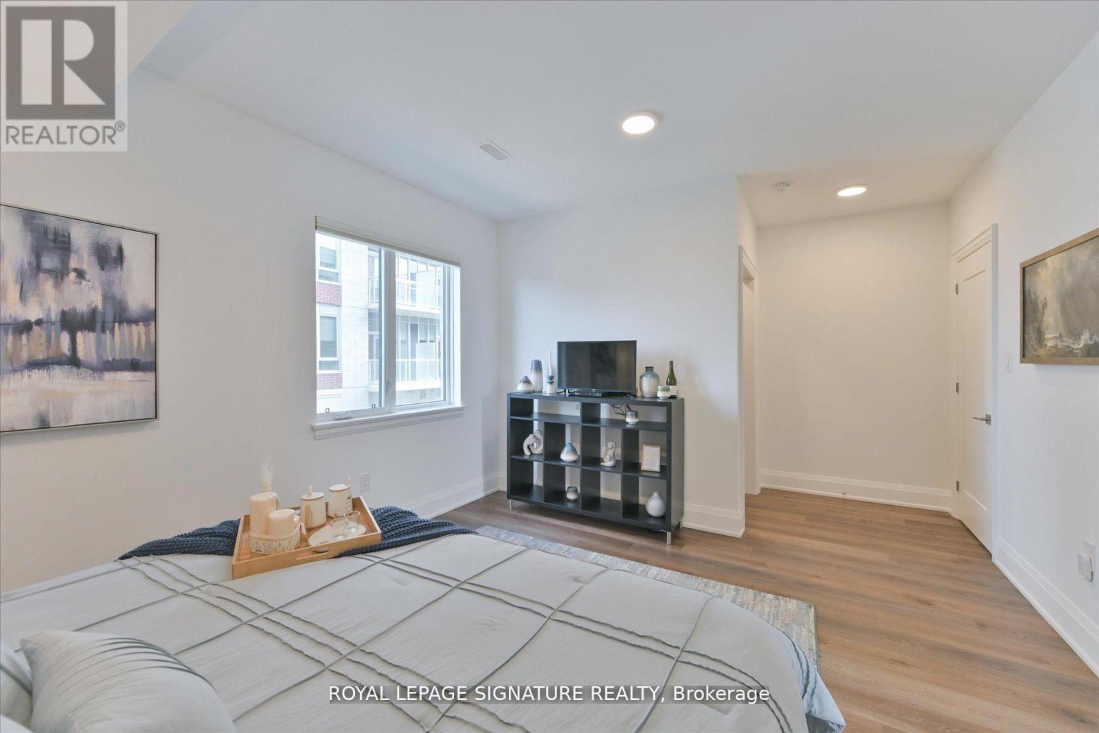 115 High Street W, Mississauga, Ontario  L5H 1K4 - Photo 15 - W12150779