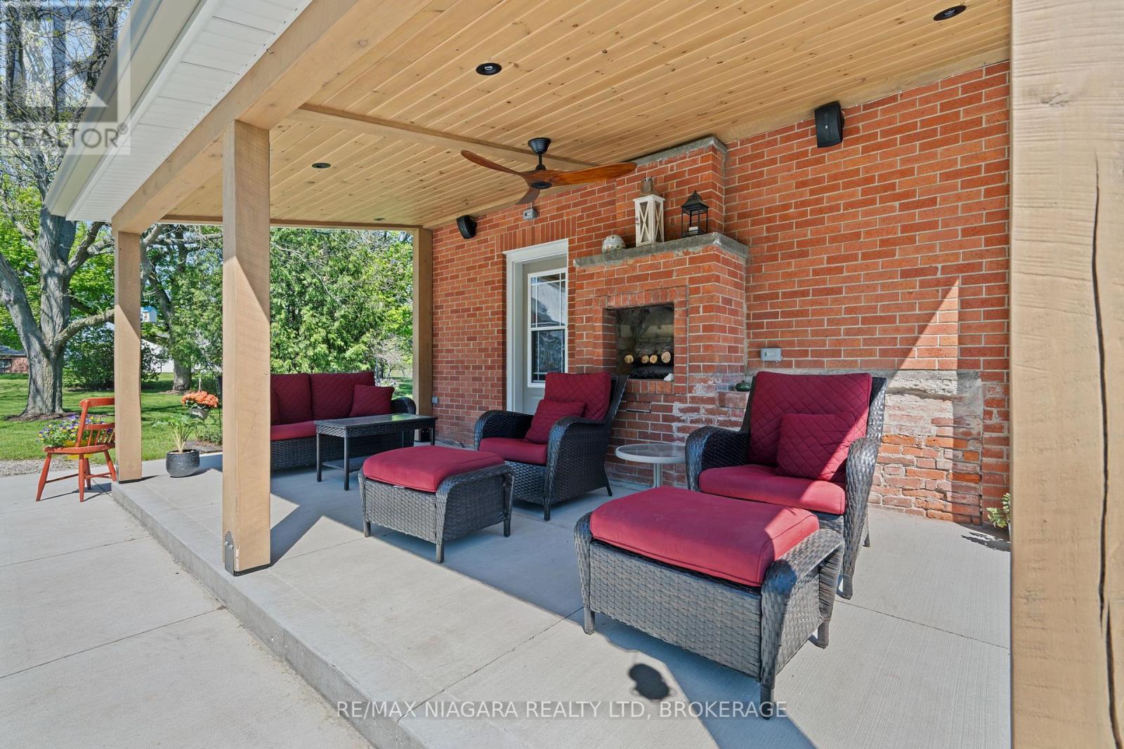 2461 Effingham Street, Pelham, Ontario  L0S 1M0 - Photo 17 - X12150952