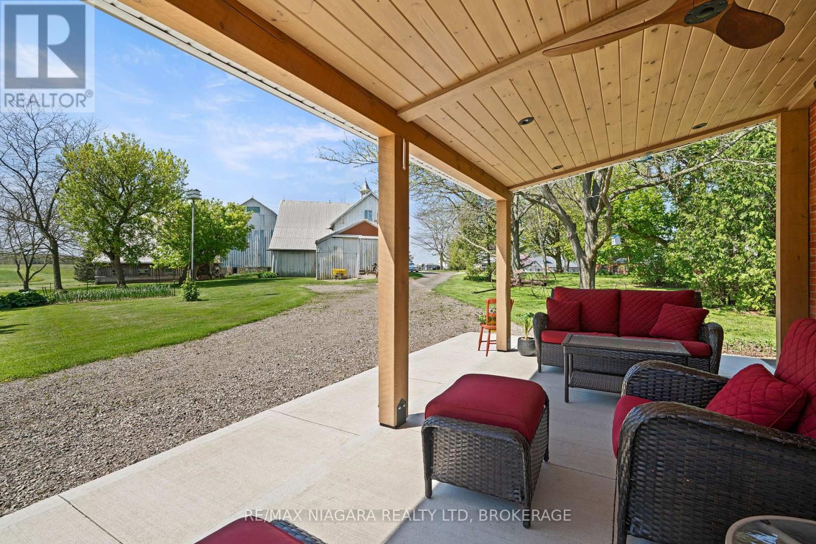 2461 Effingham Street, Pelham, Ontario  L0S 1M0 - Photo 20 - X12150952