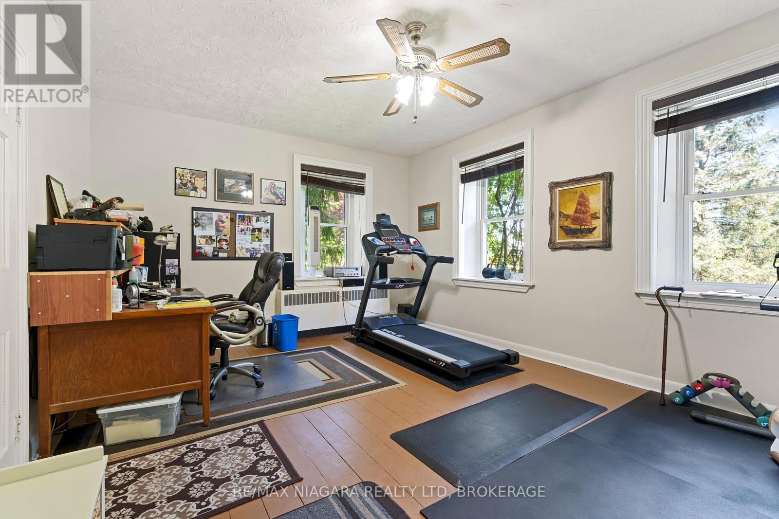 2461 Effingham Street, Pelham, Ontario  L0S 1M0 - Photo 36 - X12150952
