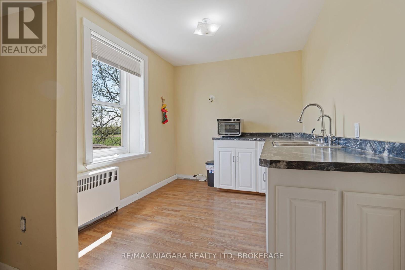 2461 Effingham Street, Pelham, Ontario  L0S 1M0 - Photo 45 - X12150952