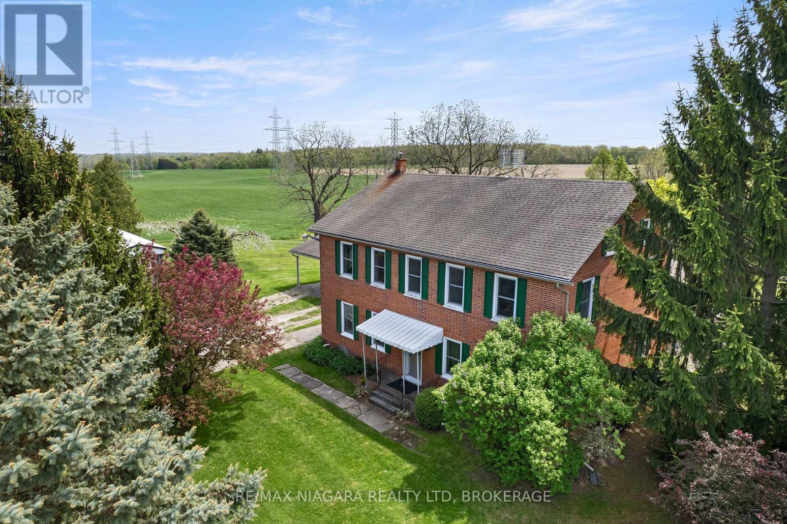 2461 Effingham Street, Pelham, Ontario  L0S 1M0 - Photo 9 - X12150952