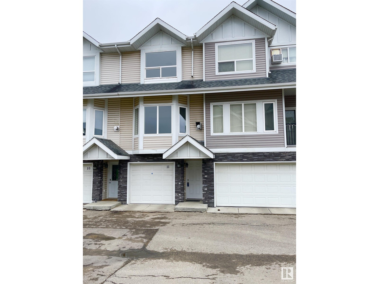 Property at #11 13215 153 AV NW image 1