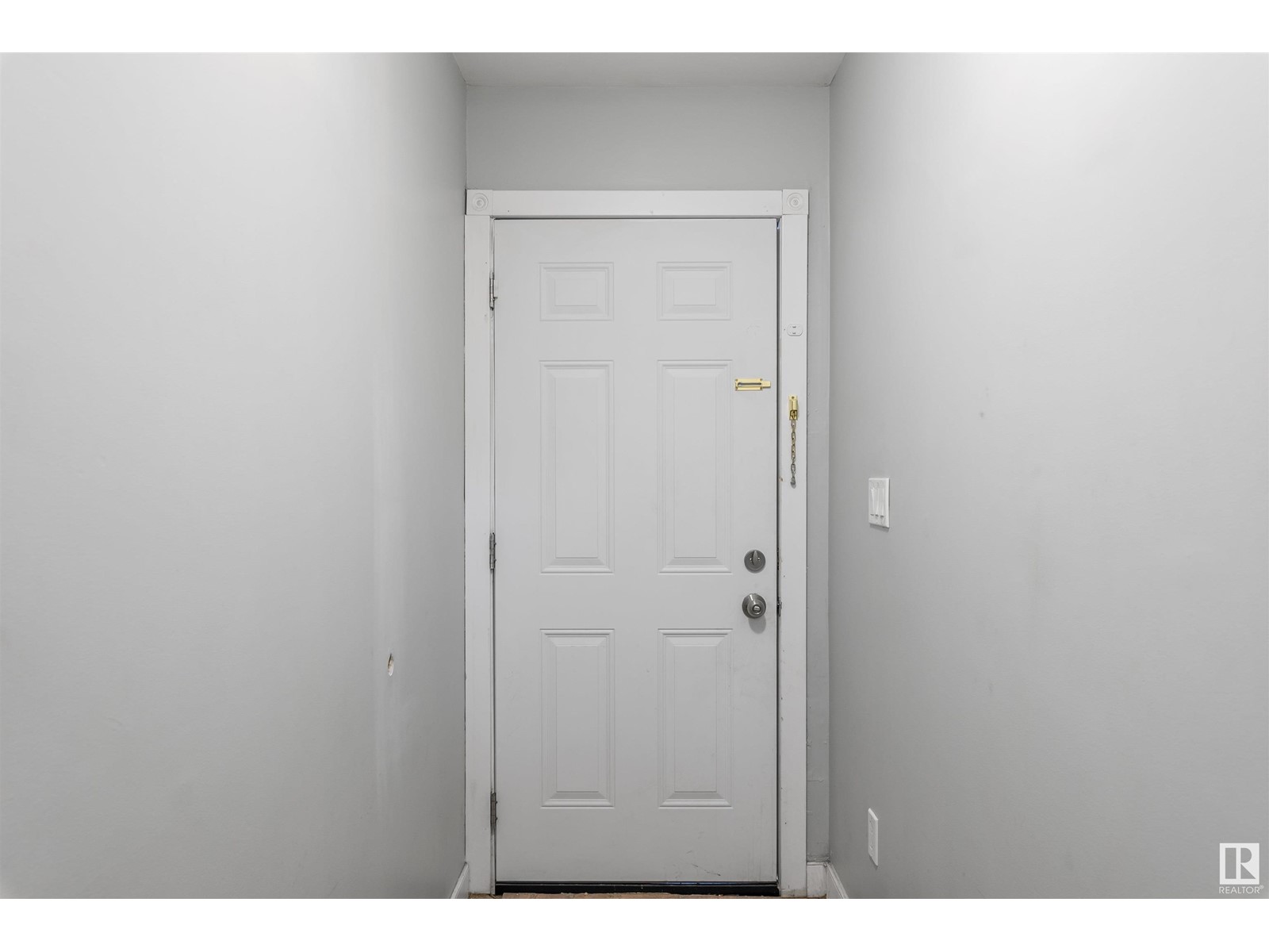 Property at #11 13215 153 AV NW image 2