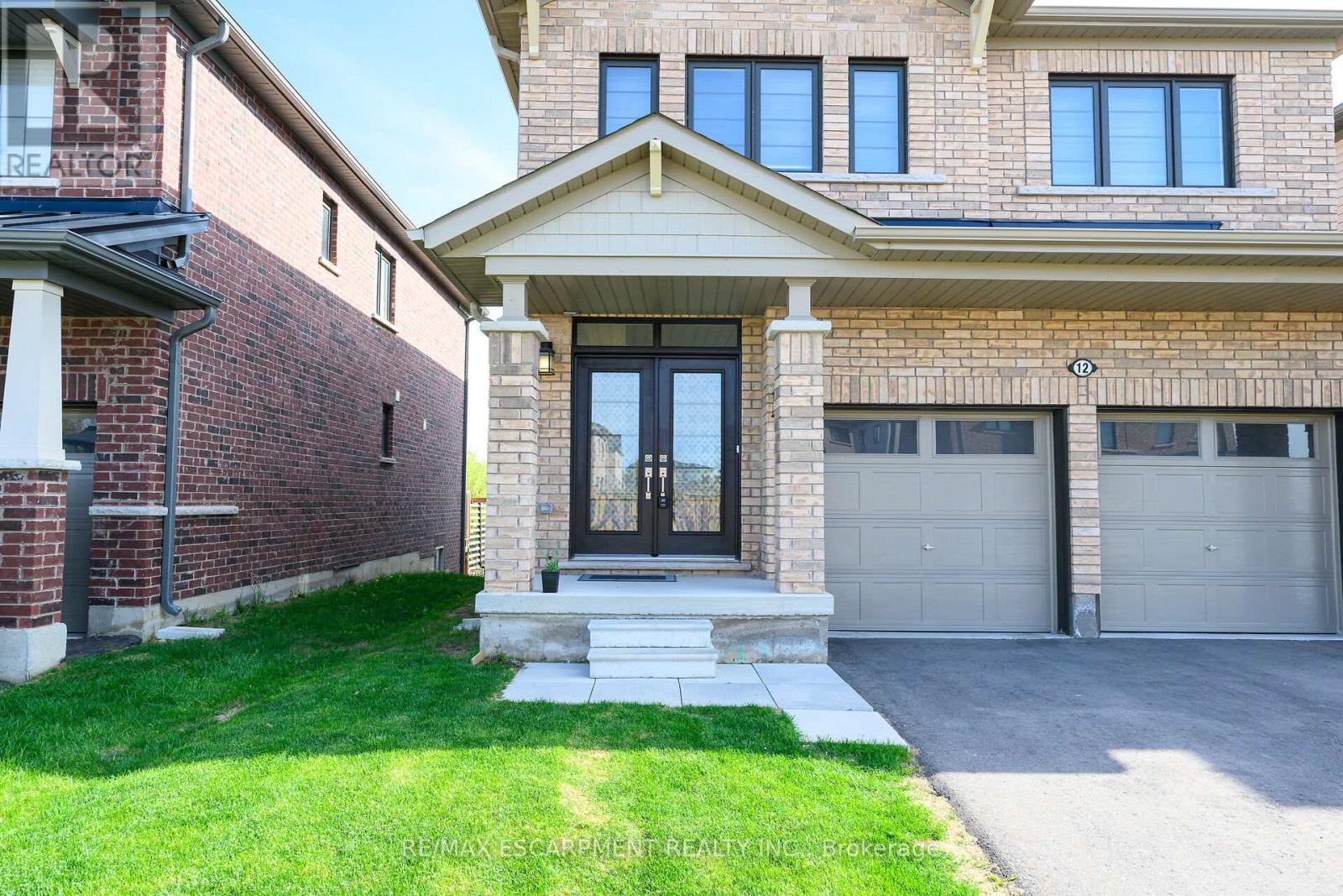 12 Midhurst Heights, Hamilton, Ontario  L8J 0K9 - Photo 46 - X12150704