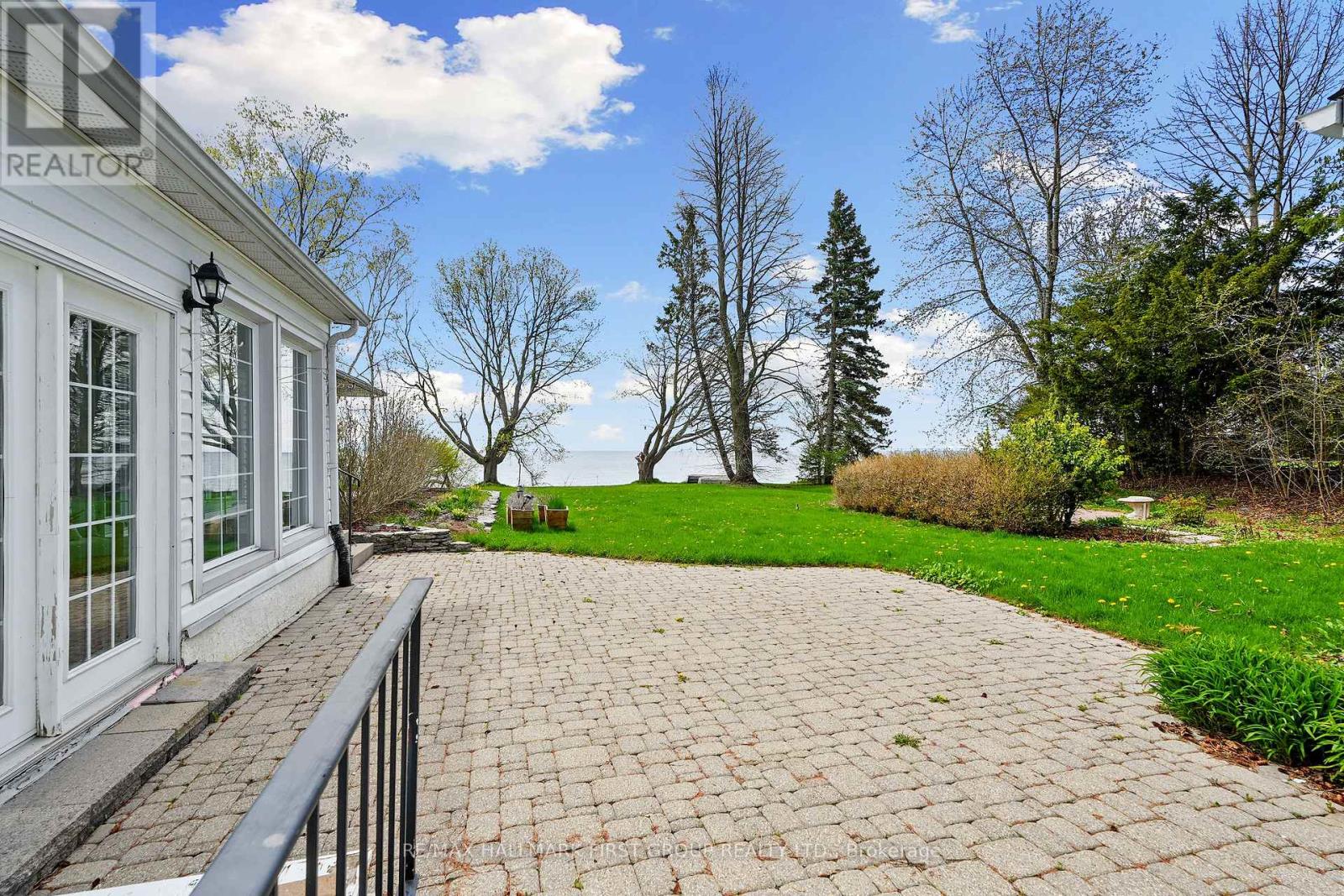 401 Lakeshore Drive, Cobourg, Ontario  K9A 1S2 - Photo 37 - X12150760