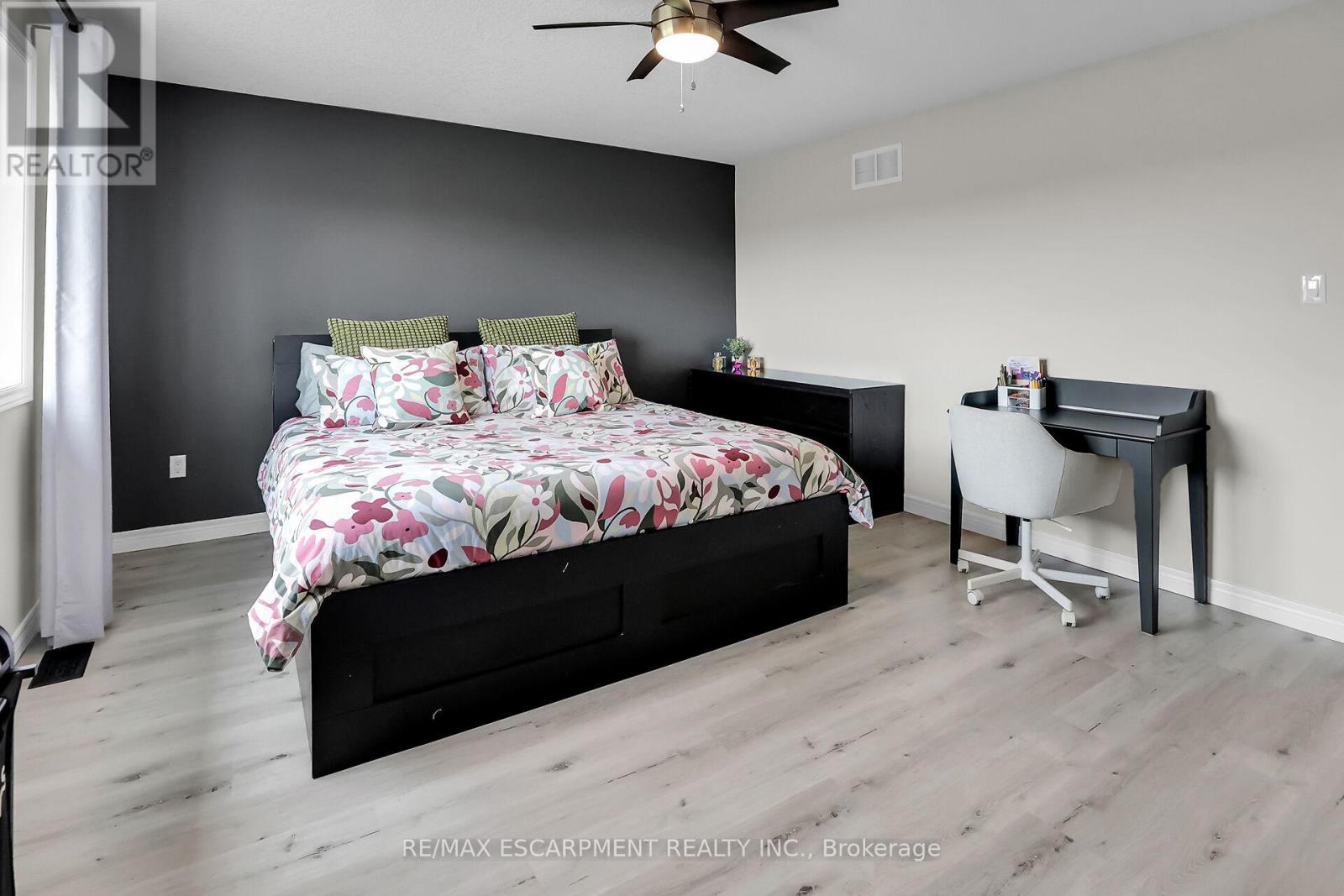 4098 Cassandra Drive, Lincoln, Ontario  L3J 0M5 - Photo 18 - X12150795
