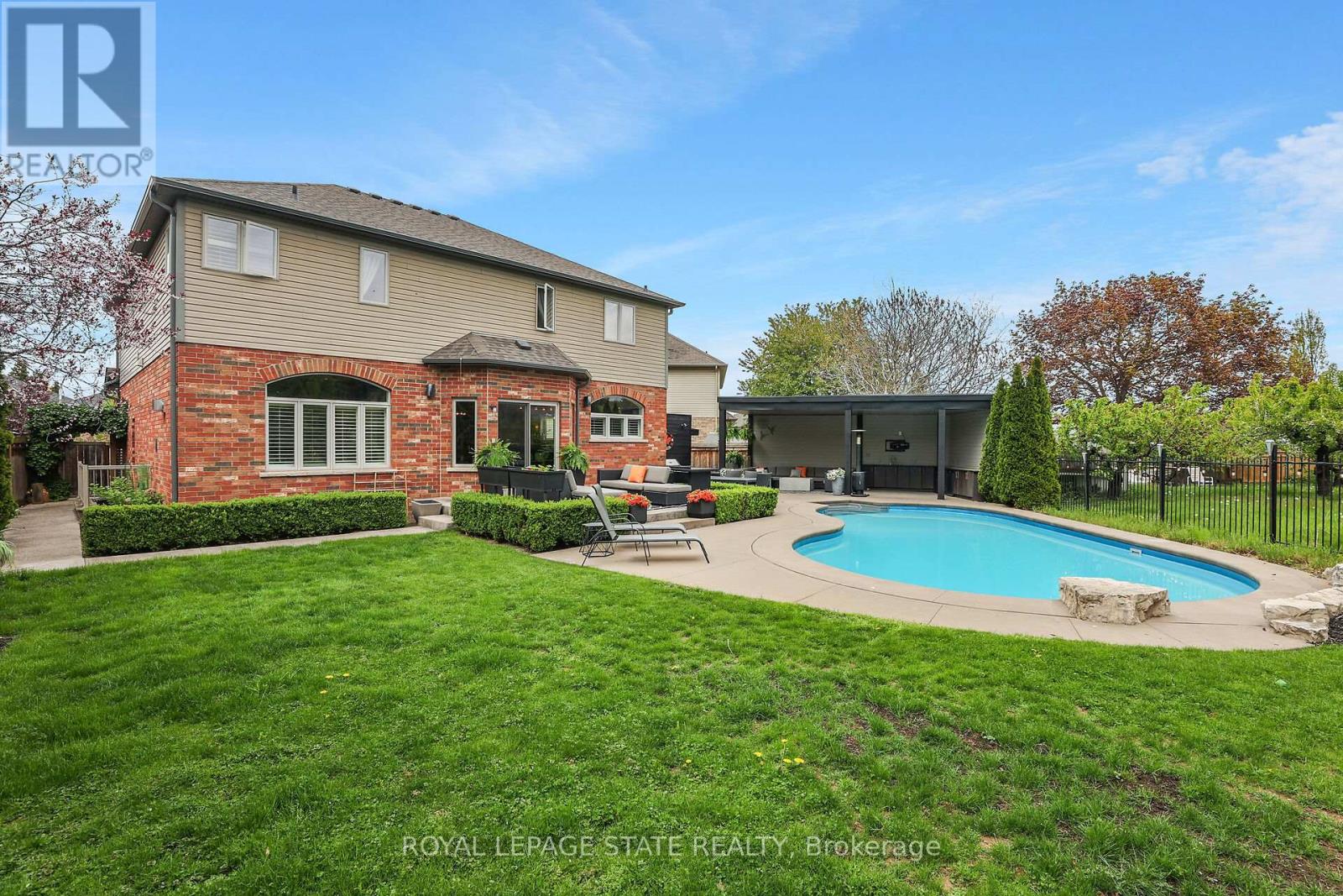 Property at 20 CATALPA COURT image 5