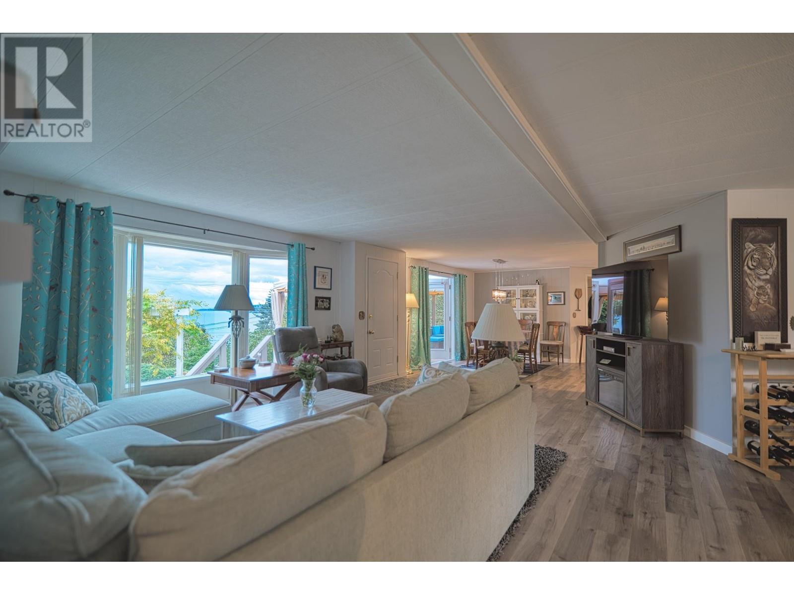 5218 Sunshine Coast Highway, Sechelt, British Columbia  V7Z 0C1 - Photo 11 - R3003205