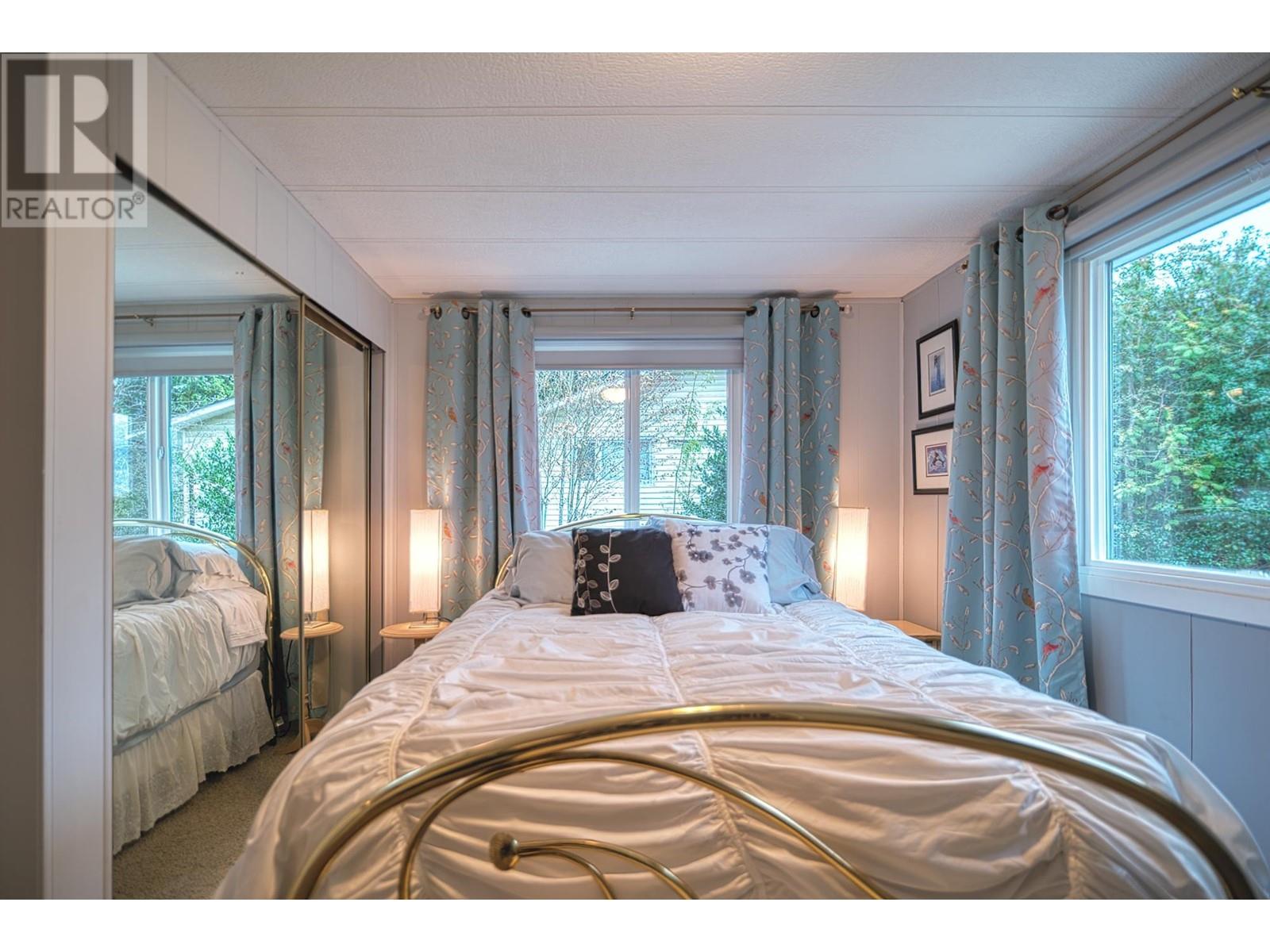 5218 Sunshine Coast Highway, Sechelt, British Columbia  V7Z 0C1 - Photo 14 - R3003205