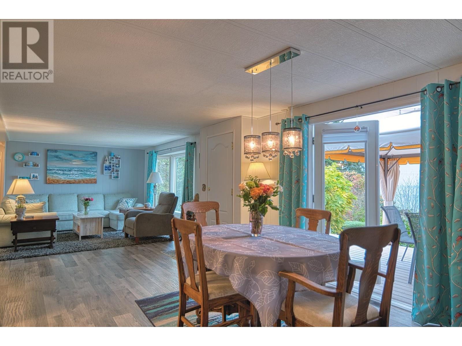 5218 Sunshine Coast Highway, Sechelt, British Columbia  V7Z 0C1 - Photo 7 - R3003205