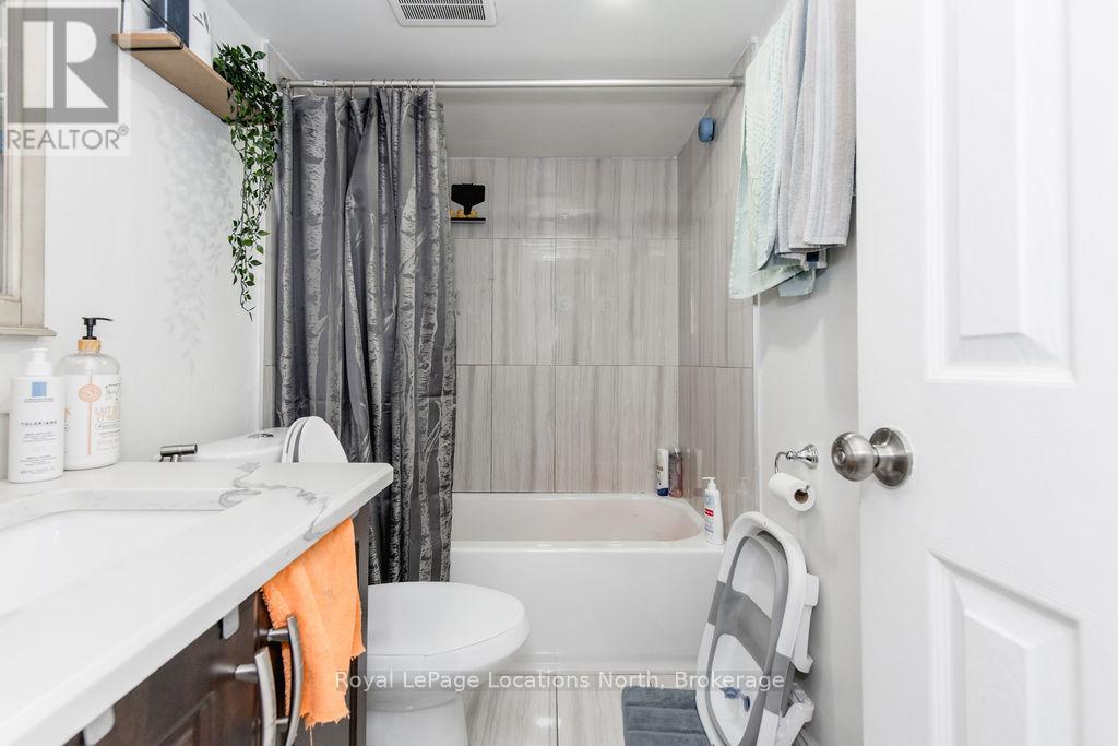 120 Candy Crescent, Brampton, Ontario  L6X 3T5 - Photo 27 - W12150969