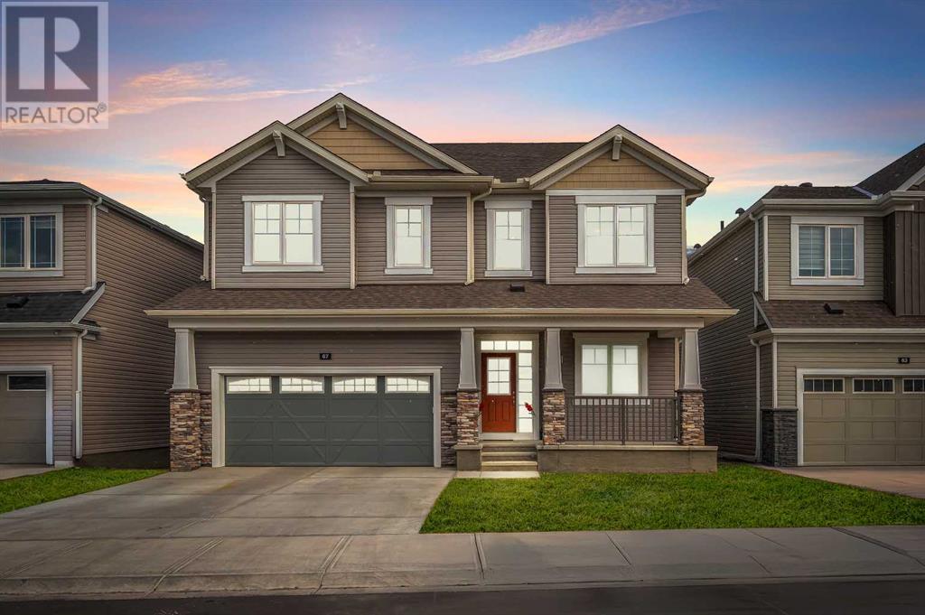 Property at 67 Cityspring Bay NE image 1