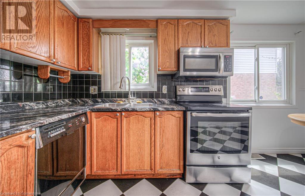 666 Elgin Street N, Cambridge, Ontario  N1R 7W5 - Photo 10 - 40697993