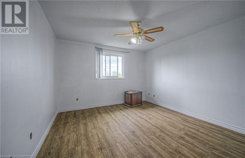 666 Elgin Street N, Cambridge, Ontario  N1R 7W5 - Photo 19 - 40697993