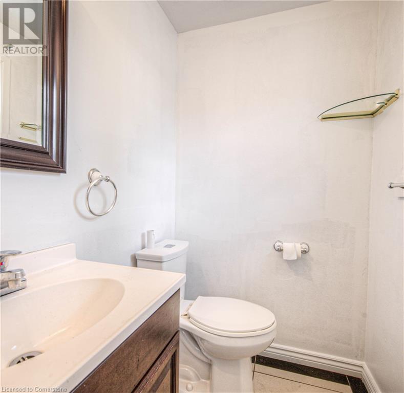 Property at 666 ELGIN Street N image 5