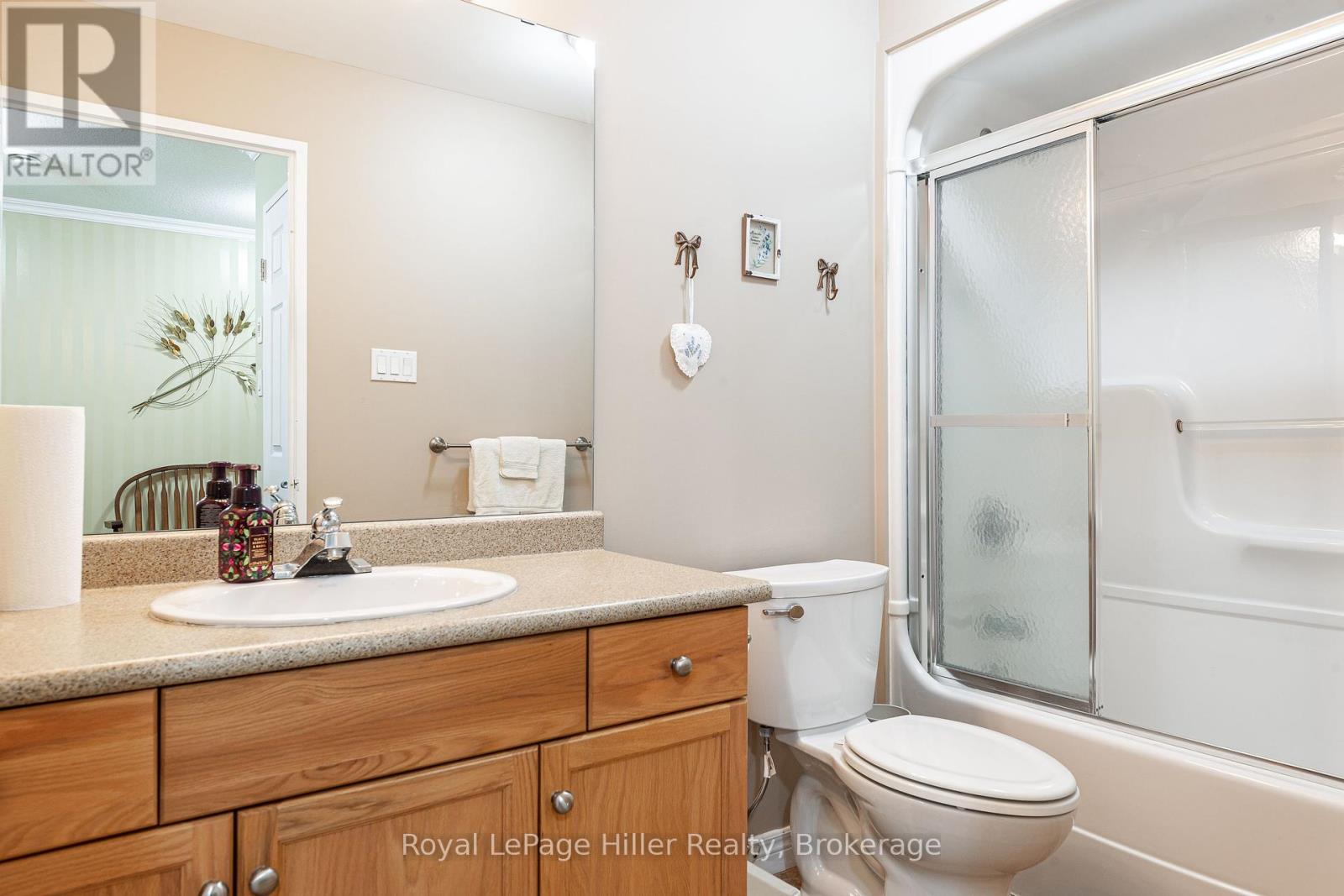 209 - 160 Romeo Street, Stratford, Ontario  N5A 4S9 - Photo 6 - X12150814