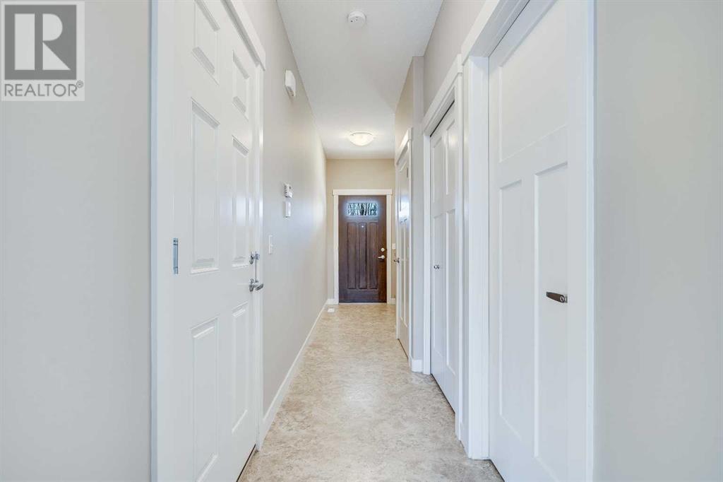Property at 658 Skyview Ranch Grove NE image 2
