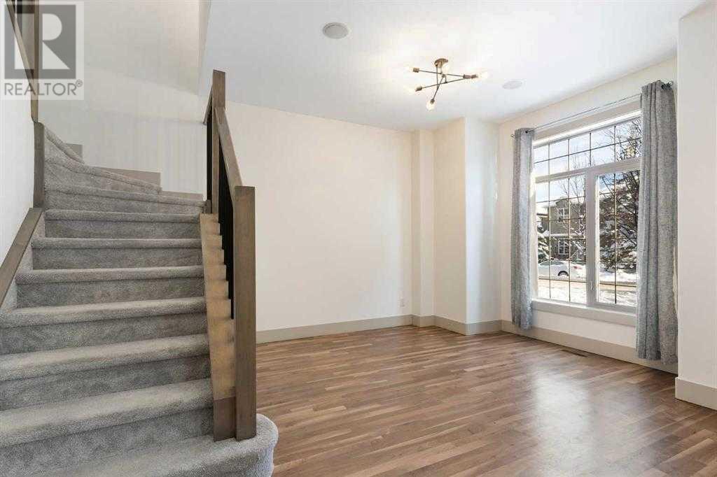 Property at 3, 2421 29 Street SW image 5