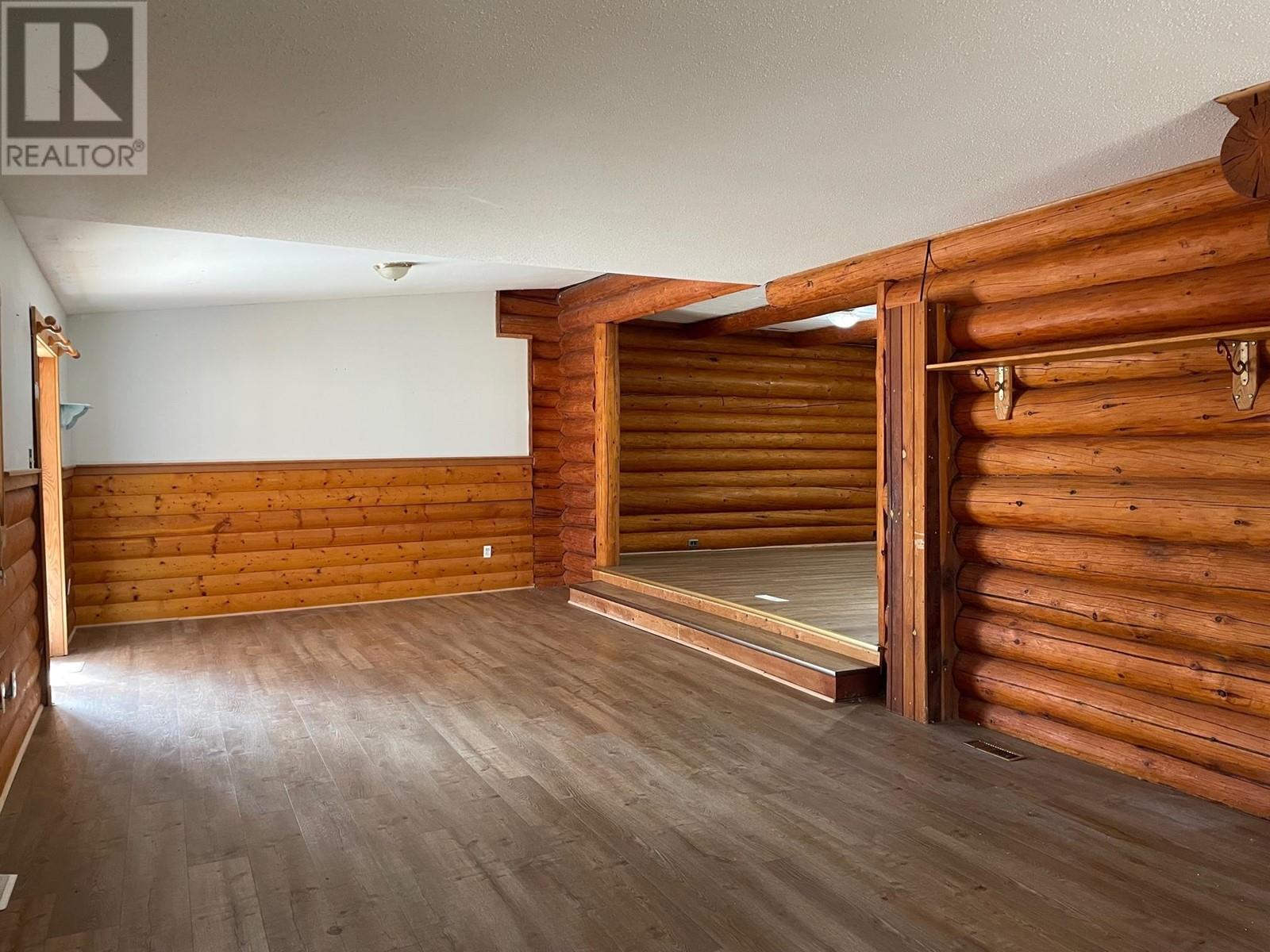 12 Walsh Road, Fort Nelson, British Columbia  V0C 1R0 - Photo 10 - R3003199