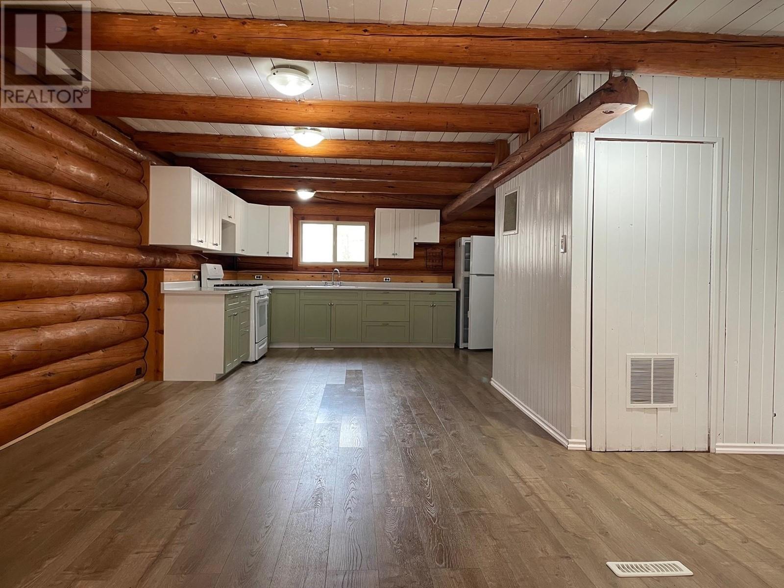 12 Walsh Road, Fort Nelson, British Columbia  V0C 1R0 - Photo 5 - R3003199